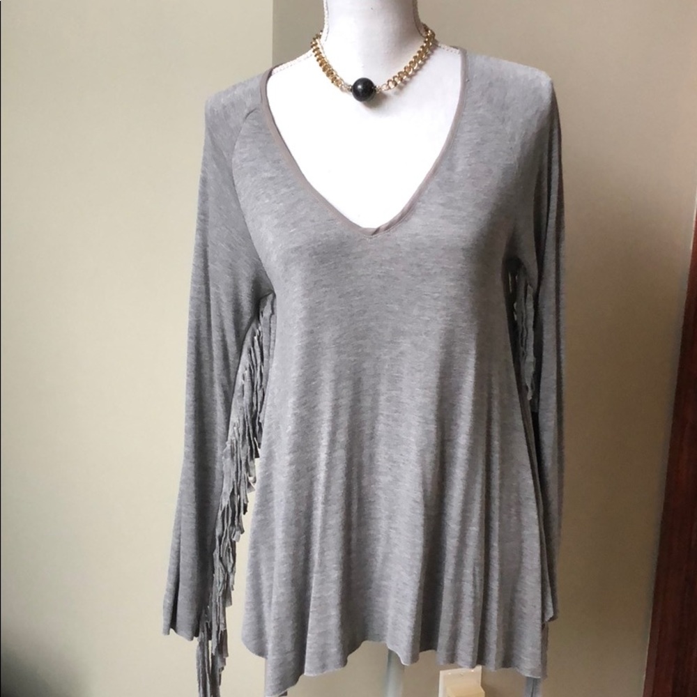 Zara Fringed Sleeves Grey Top - Picture 2 of 3